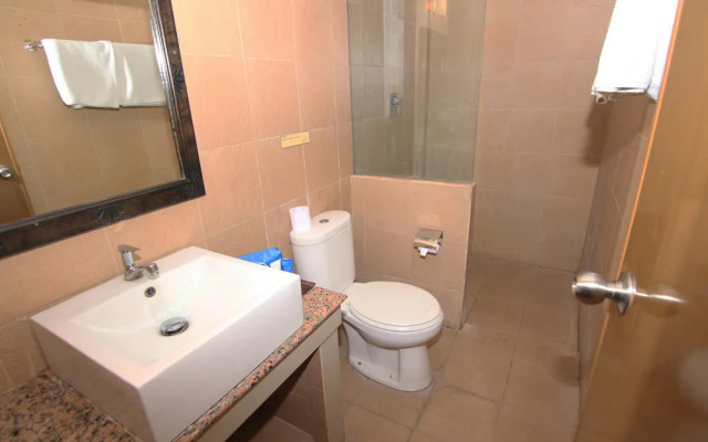 巴厘岛艾瑞水明漾 巴图贝灵16号(Airy Seminyak Kerobokan Batu Belig 16 Bali)