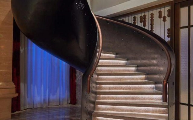 Beijing Huayang Nianhua Hotel