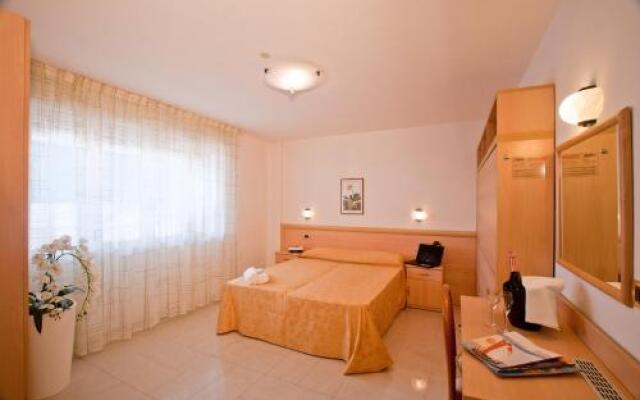 Hotel Jonni