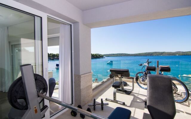 Livingstone Beach House