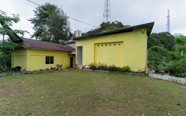 RedDoorz @ Nantampukmas Sidikalang