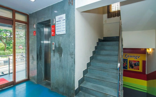 Bheemudu Hotel by OYO Rooms