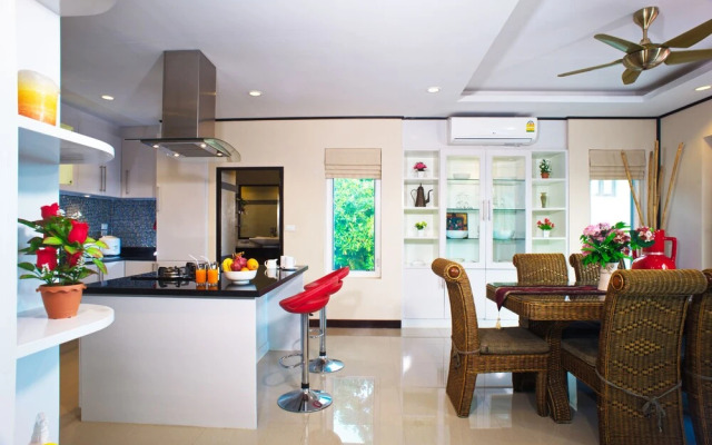 Samui Sunrise Villa