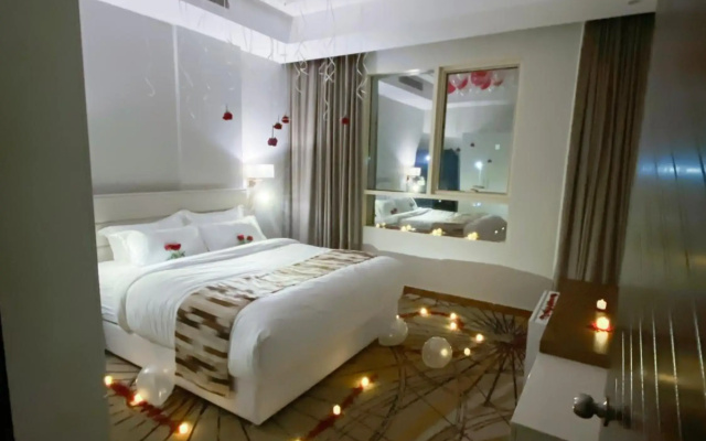 Seven Garden Hotel Albaiaa