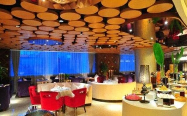 Yulong International Hotel