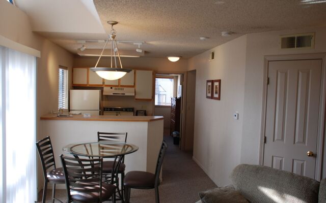 The Commons Hotel & Suites - Denver Tech Center