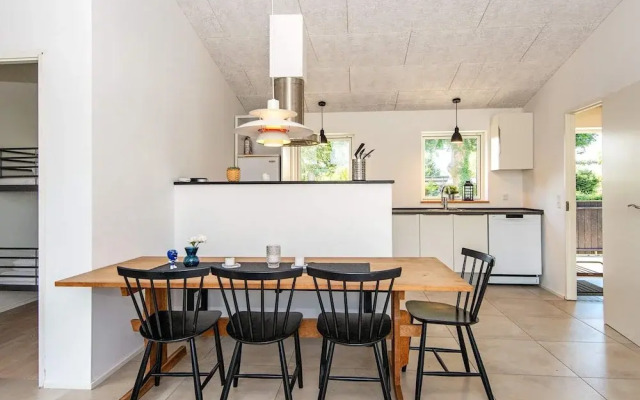 Renovated Retreat in Hejlsminde-by Traum