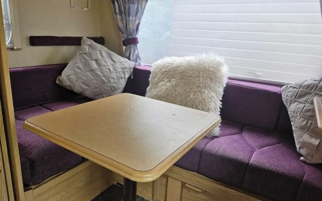 Tranquil Equestrian Escape - Sleeps 2