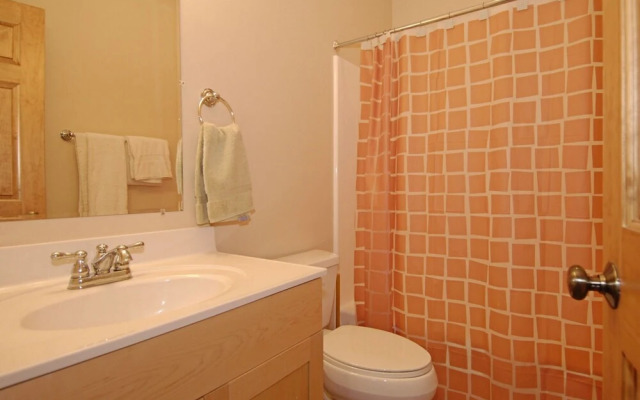 On-A-Whim - 5 Br Home