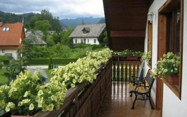 Apartmaji Sparakel