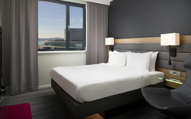Moxy Southampton