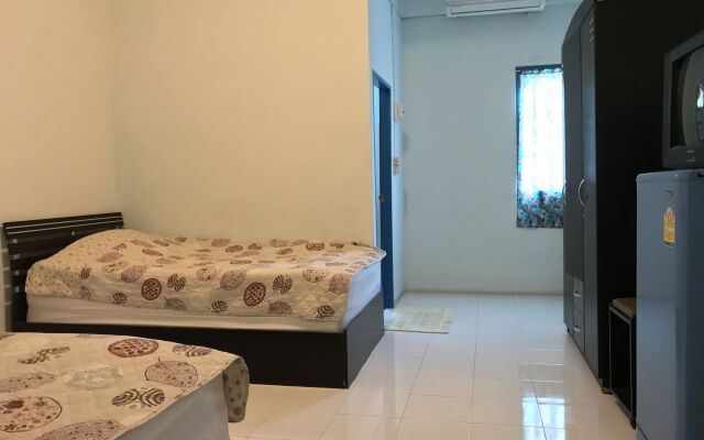 Kwan Phayao Lake House