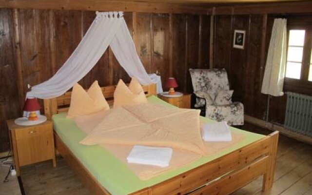 Hostel Rotschuo Jugendherberge