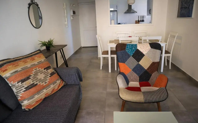 The Harbour Suite - 100M From The Beach - 6 Guests