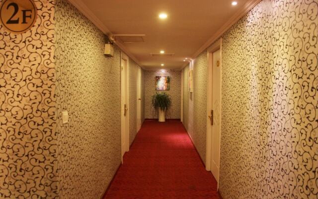 Jiangnan Impression Theme Hostel