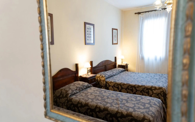 Tivoli Hotel