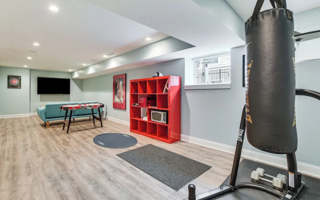 Game Room, Deck & Yard: Chicago Home