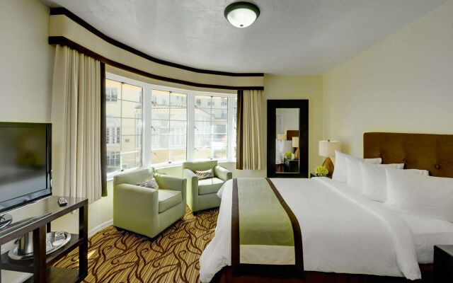 Essex House By Clevelander