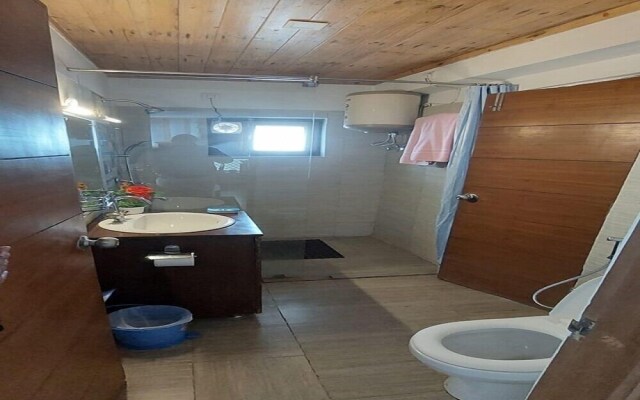 Veenu's Cottage