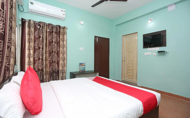 OYO Flagship 17276 The Maple Tree Hotels