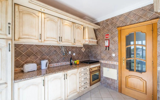 #020 Cozy and Pool 5min Olhos de Agua Beach