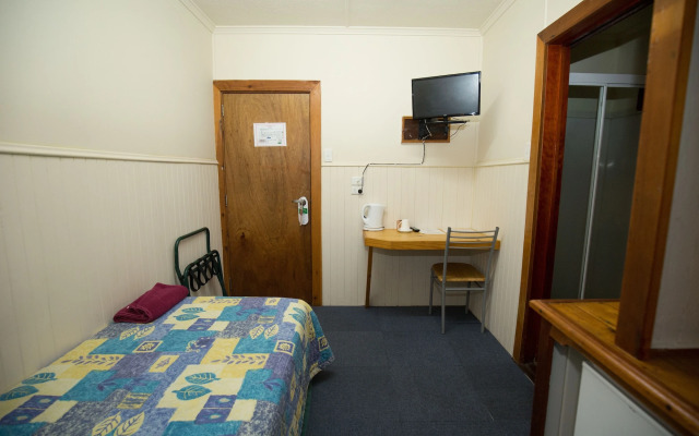 Brisbane Manor Hotel