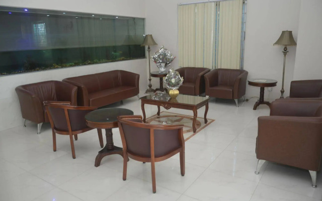 La Rose Hotel
