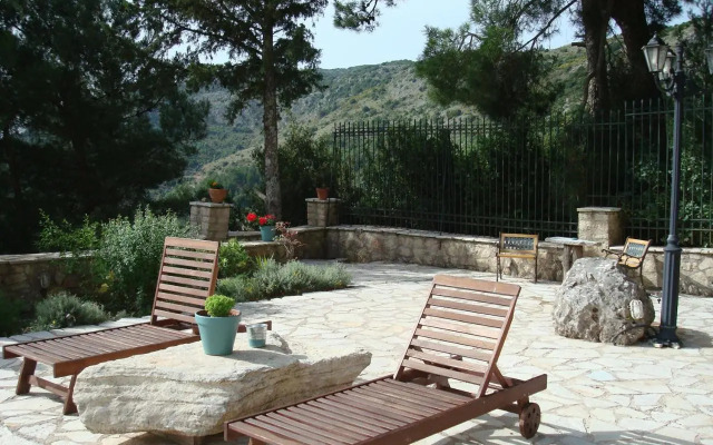 Villa Merlot 2