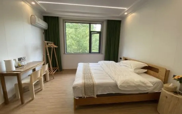 Tonglu Li Family Courtyard Slow Living Homestay