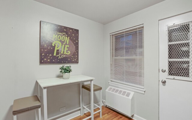Charming & Spacious Bowmanville 1BR Apt