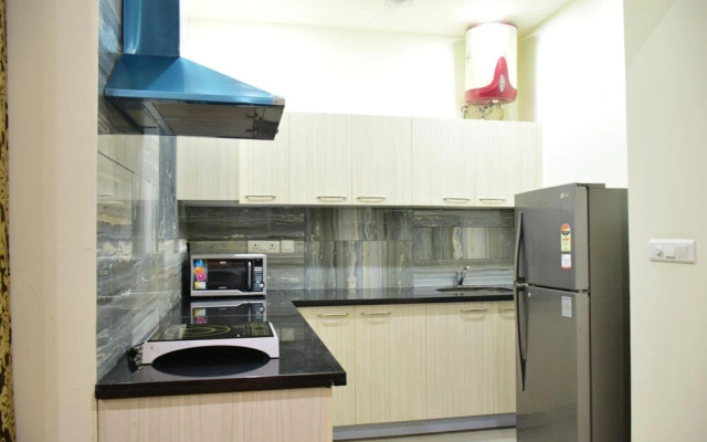 When In Gurgaon - Service Apartments Next to Artemis Hospital