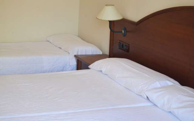 Hotel Reyes Ziríes