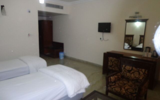 Hotel Taj Darbar