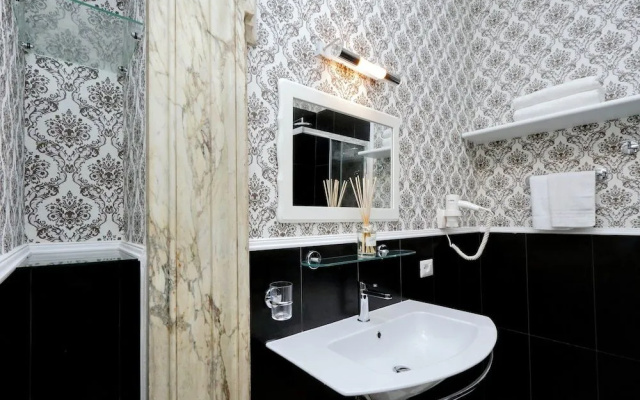 GHR Navona Inn