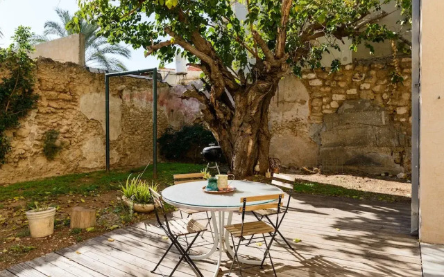 Secret Garden by TLV2RENT