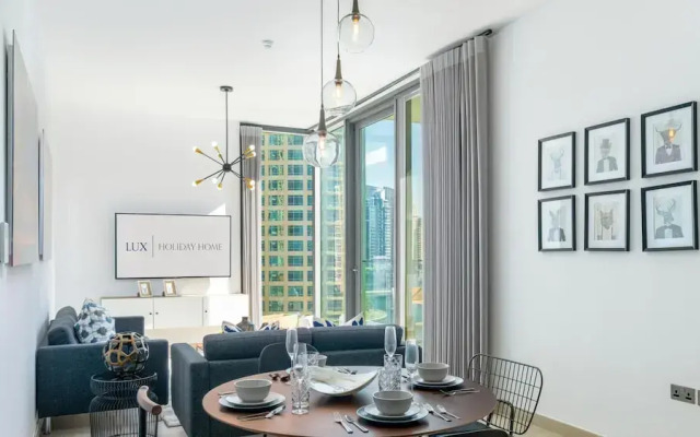 LUX Holiday Home - LIV Residence 1
