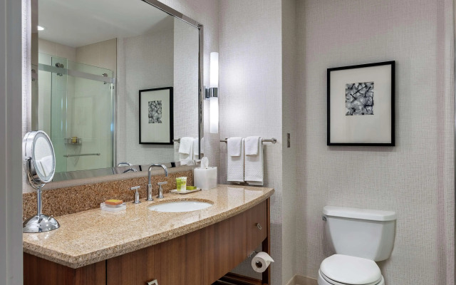 Hilton San Diego Bayfront