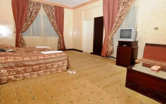 Al Yamamah Hotel