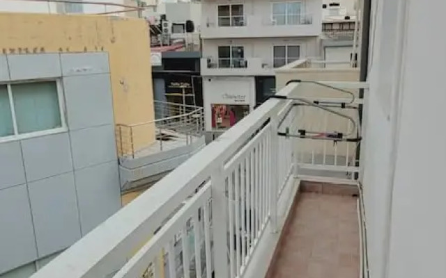 Modern Equipped Studio in Heraklion