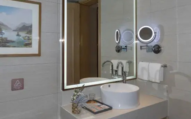 Vienna Hotel (Zhangbei Tianbao Plaza)