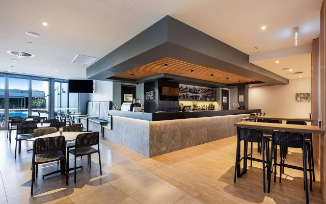 Ingot Hotel