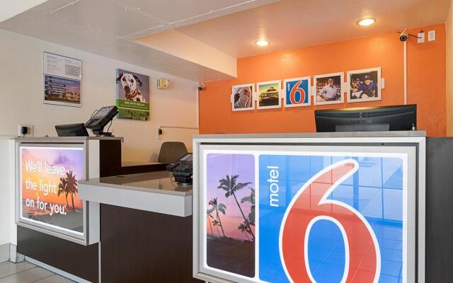 Motel 6 Carpinteria, CA - Santa Barbara - South