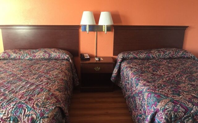 City Studios Inn And Suites