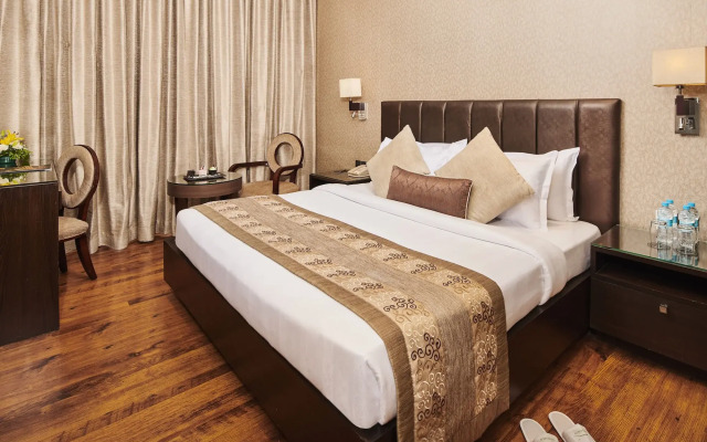 Goldfinch Hotel Mumbai