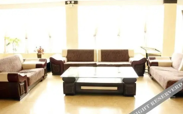 Taigeyuan Business Hotel