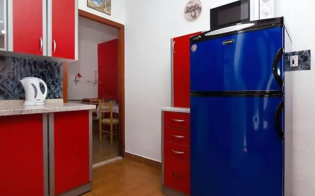 Bepoto - Family Apartment With Terrace - A1