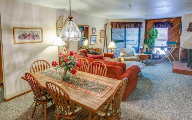 Aspen Creek #119 - Shared Pool, Hot Tub & Bbq!