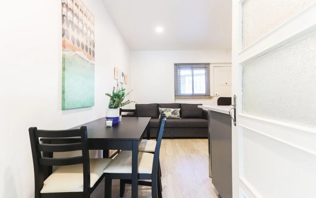 Almirante Balcony by Homing