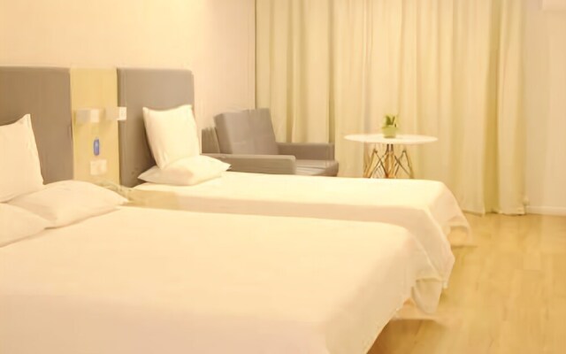 Ruiyun Hotel (Guangzhou Huadu Shiling Leather City)