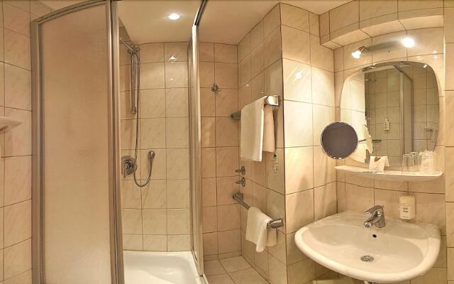 Parkhotel Crombach